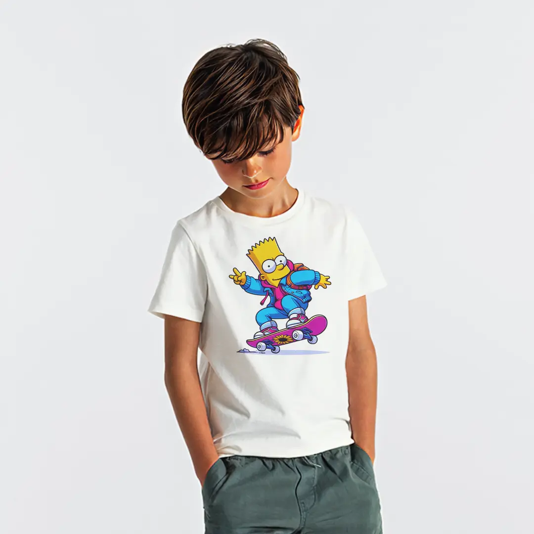 Bart Simpson Kaykay Baskılı Çocuk Tişörtü – Simpsons Skate Renkli Desenli Erkek Çocuk T-Shirt Bart Simpson Kaykay Baskılı Çocuk Tişörtü - Görsel 1