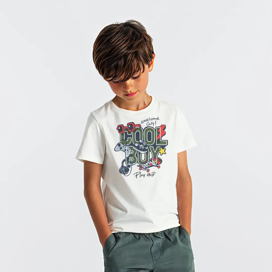 Cool Boy Erkek Çocuk Tişört – Oyun Konsolu Kaykay Play Hard Yazılı Baskılı Beyaz T-Shirt Cool Boy Erkek Çocuk Tişört - Görsel 1