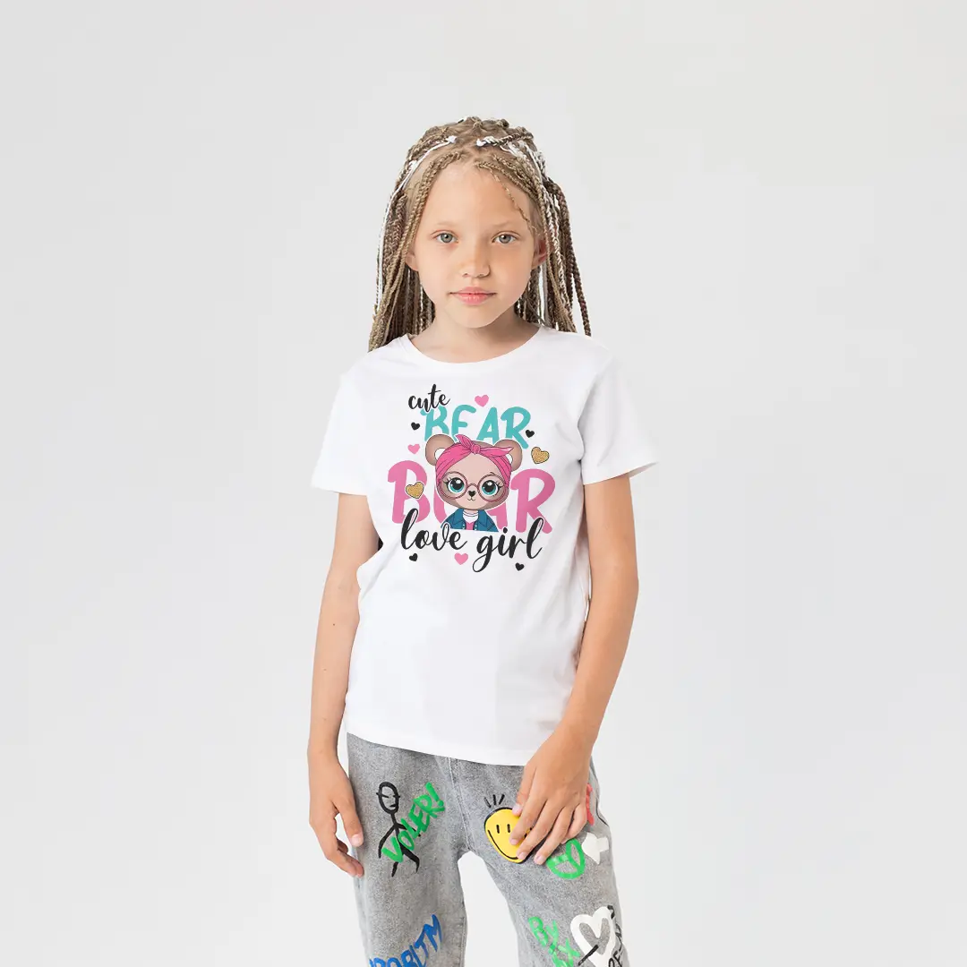 Cute Bear Love Girl Kız Çocuk Tişört – Gözlüklü Ayıcık Baskılı Renkli Yazılı Beyaz T-Shirt Cute Bear Love Girl Kız Çocuk Tişört - Görsel 1