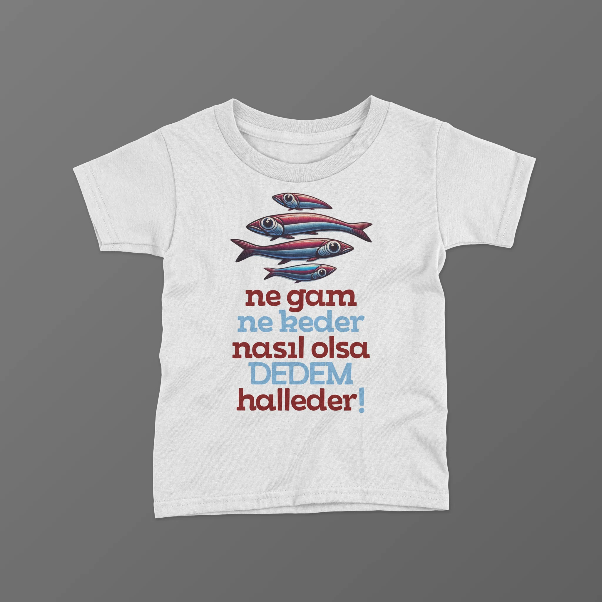 Ne-Gam-Ne-Keder-Nasil-Olsa-Dedem-Halleder-Baskili-Tisort-scaled-1-1.webp Ne Gam Ne Keder Nasıl Olsa Dedem Halleder Baskılı Tişört - Görsel 1