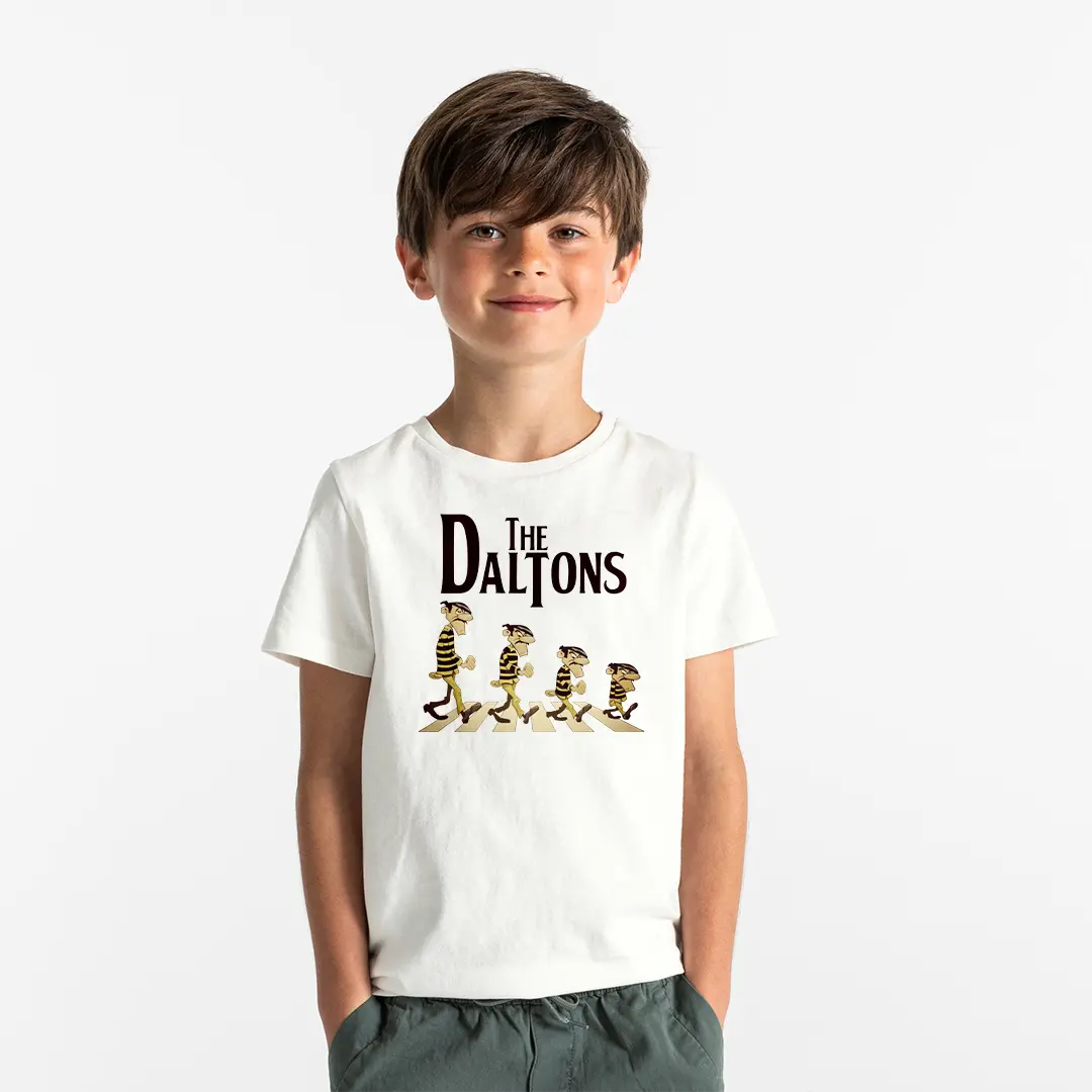 The Daltons Baskılı Çocuk Tişörtü – Lucky Luke Dalton Kardeşler Abbey Road Desenli Erkek Çocuk T-Shirt The Daltons Baskılı Çocuk Tişörtü - Görsel 1