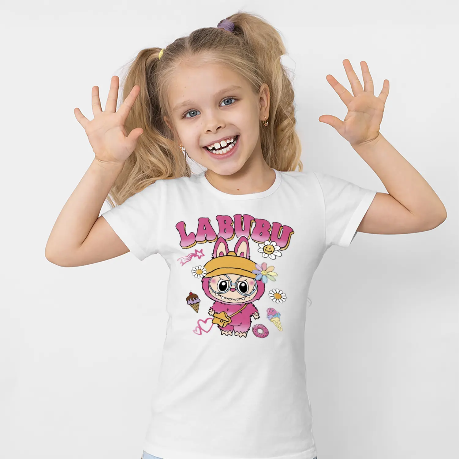 Çiçekli Şapkalı Sevimli Tavşan Karikatür Figürlü Baskılı Kız Çocuk Tişörtü