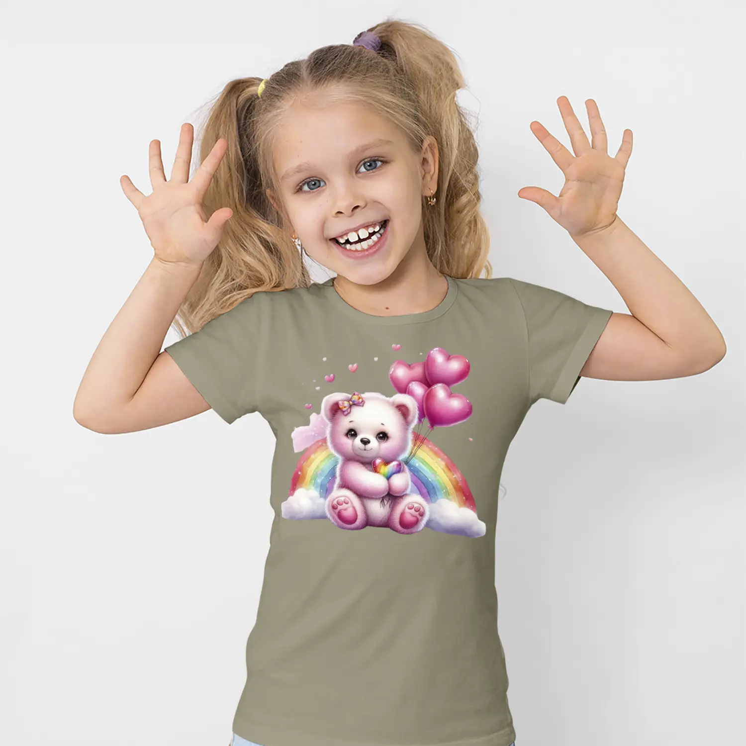 Gökkuşaklı Kalpli Balon Tutan Pembe Ayıcık Figürlü Baskılı Kız Çocuk Tişörtü