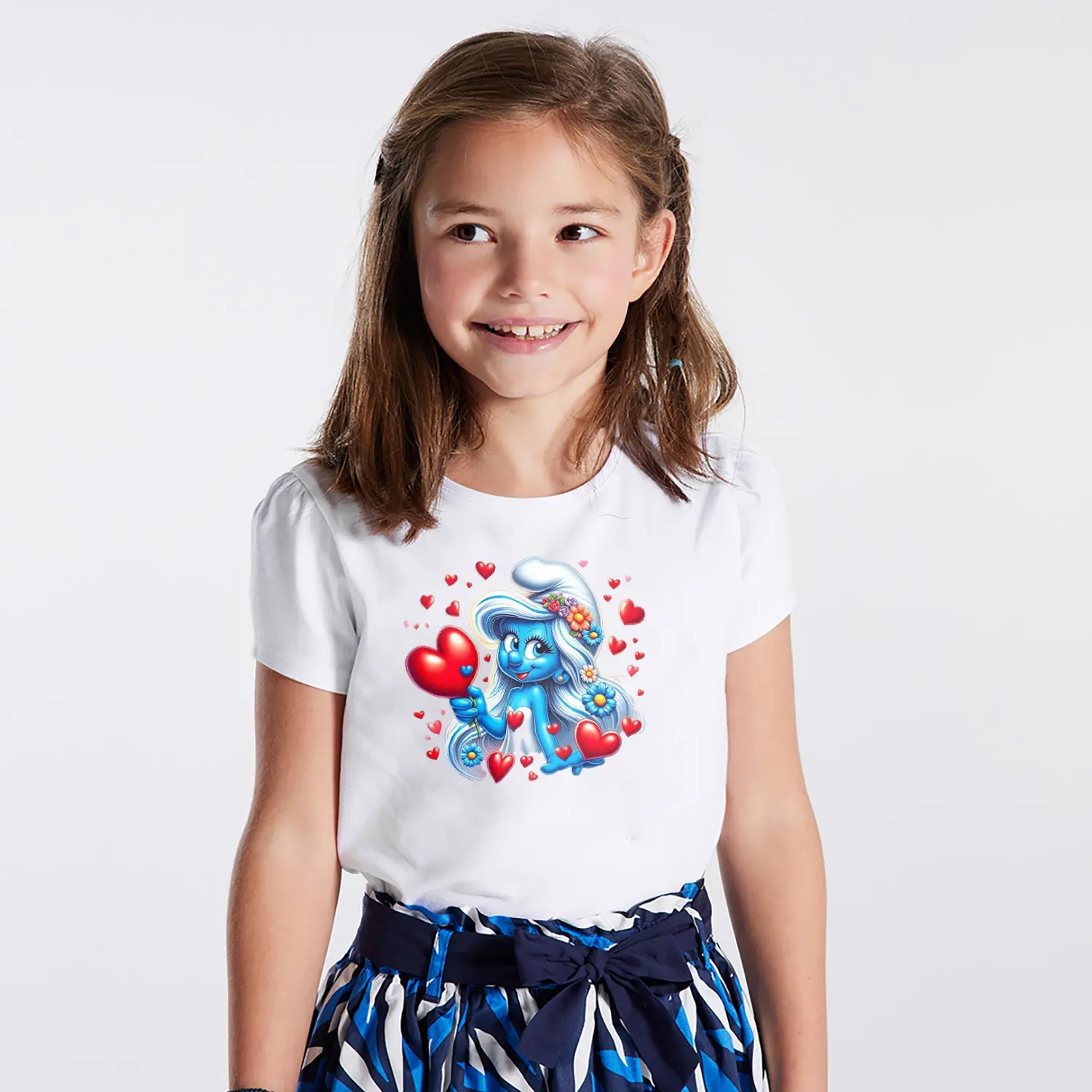 Kalpli Çiçekli Mavi Cüce Kız Karikatür Figürlü Baskılı Kız Çocuk Tişörtü