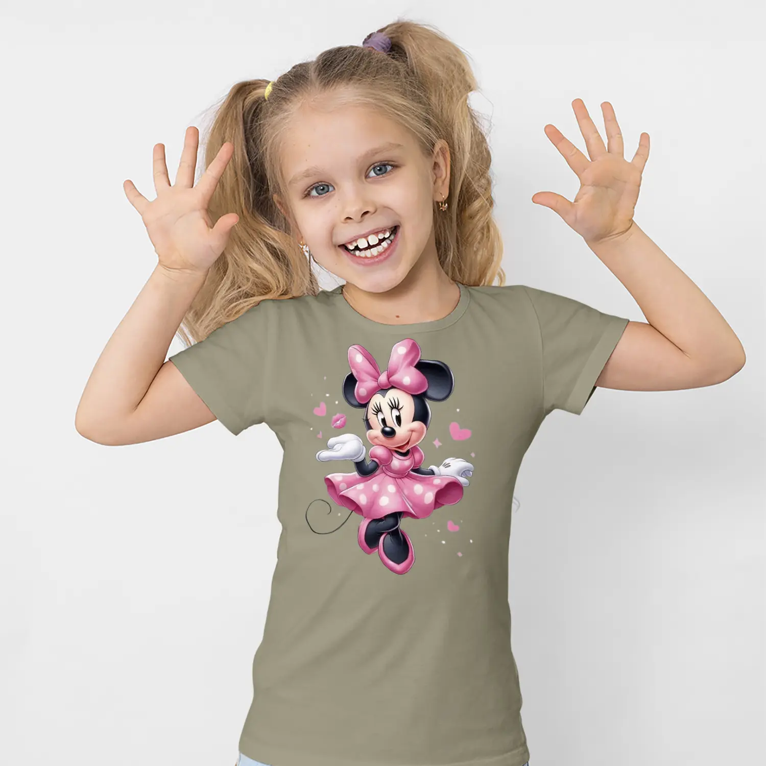 Pembe Elbiseli Fiyonklu Yuvarlak Kulaklı Fare Karikatür Figürlü Baskılı Kız Çocuk Tişörtü
