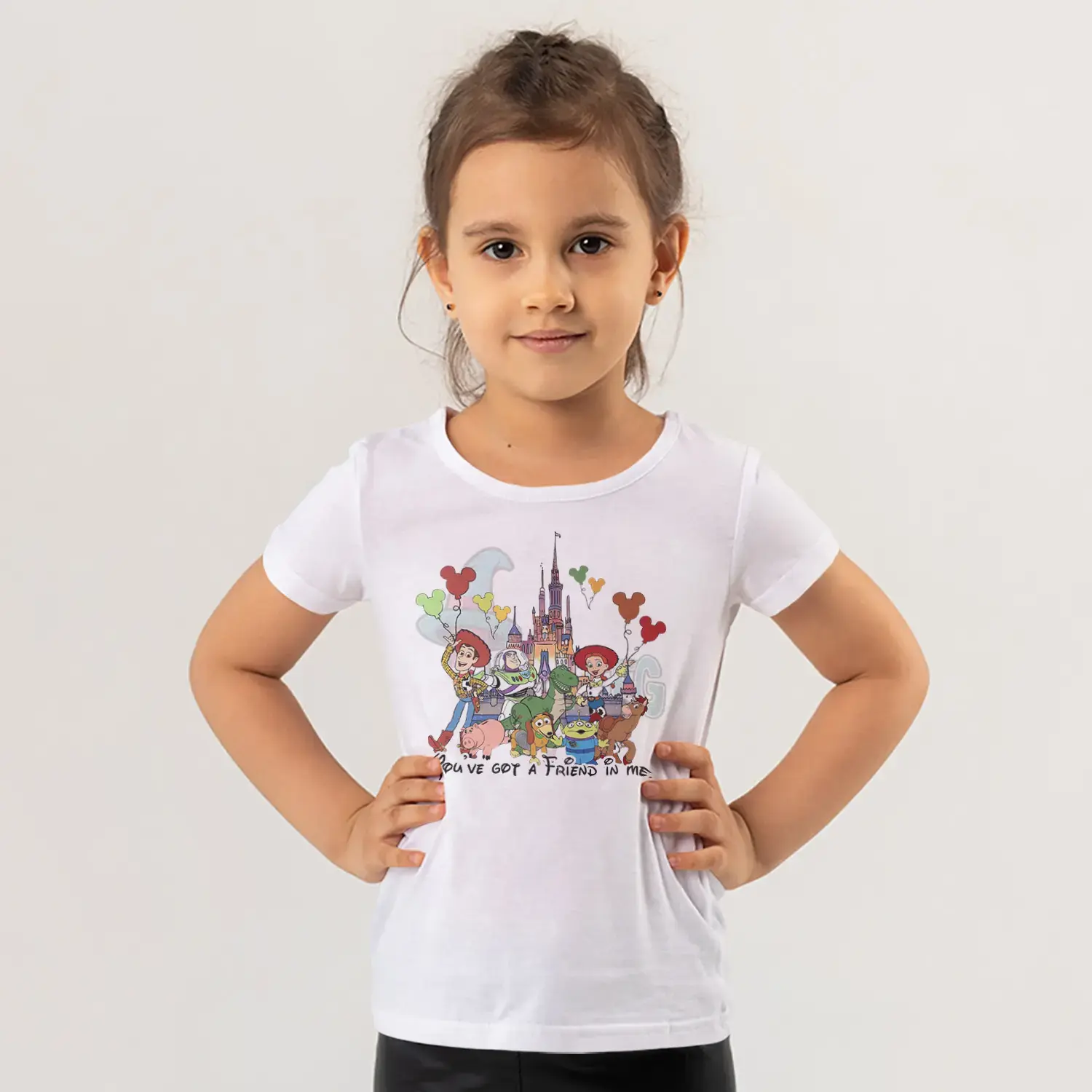 Şatolu Oyuncak Ekibi Arkadaşlık Temalı Grup Baskılı Kız Çocuk Tişörtü