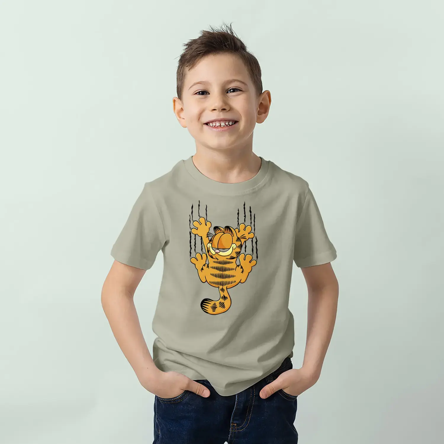 Tembel Turuncu Kedi Baskılı Erkek Çocuk Tişört